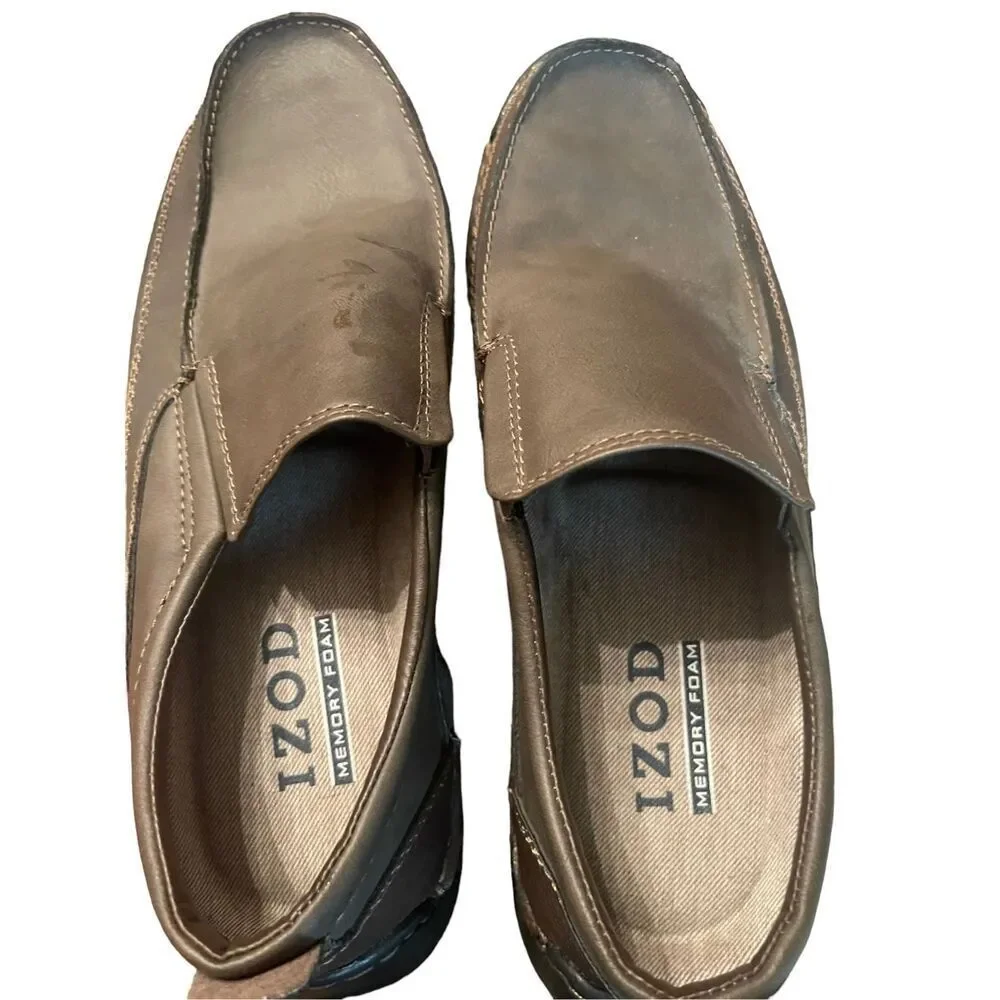 NWOT IZOD Men's Thomas Slip-On Memory Foam Loafer Casual Flat Shoes Size 8M